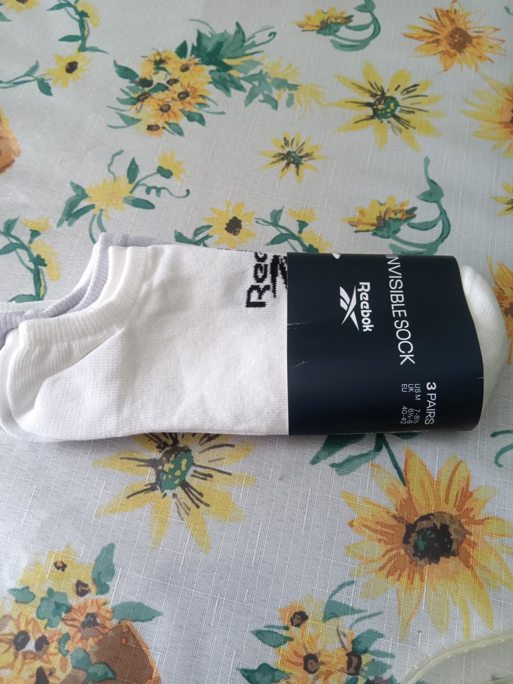 Reebok Unisex White Invisible Socks - 3 Pack One size fits all